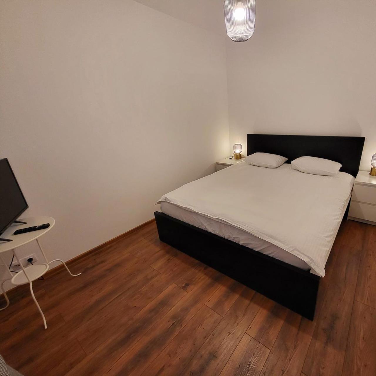 Old Town Apartament Διαμέρισμα Τιργκόβιστε Εξωτερικό φωτογραφία